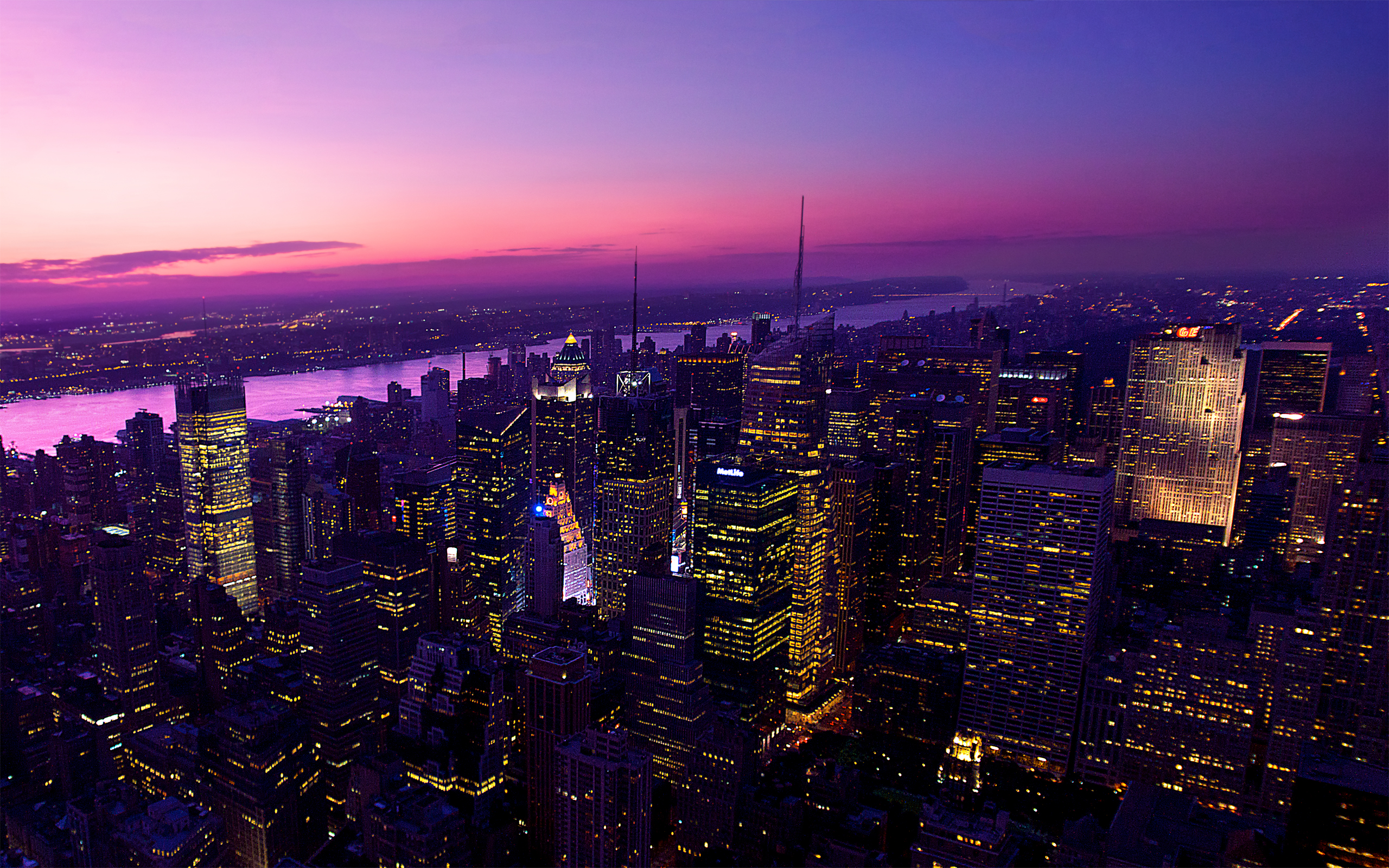 Twilight in New York City159253630 - Twilight in New York City - York, Twilight, Colors.jpeg, City